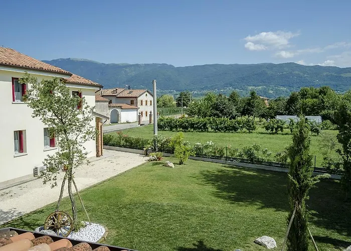 Alloggi Agrituristici Le Vignole Alojamento de Turismo Rural