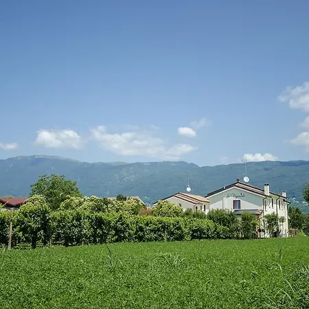 Alloggi Agrituristici Le Vignole Cordignano